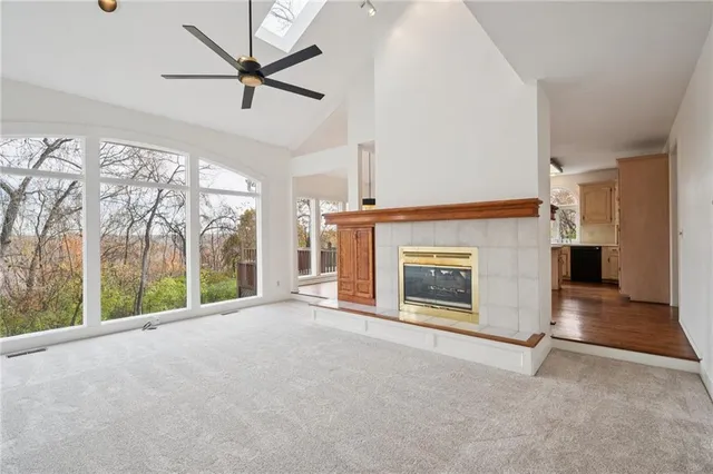 $525,000 | 5305 Northwest Bluff Drive, Kansas City, MO 64152