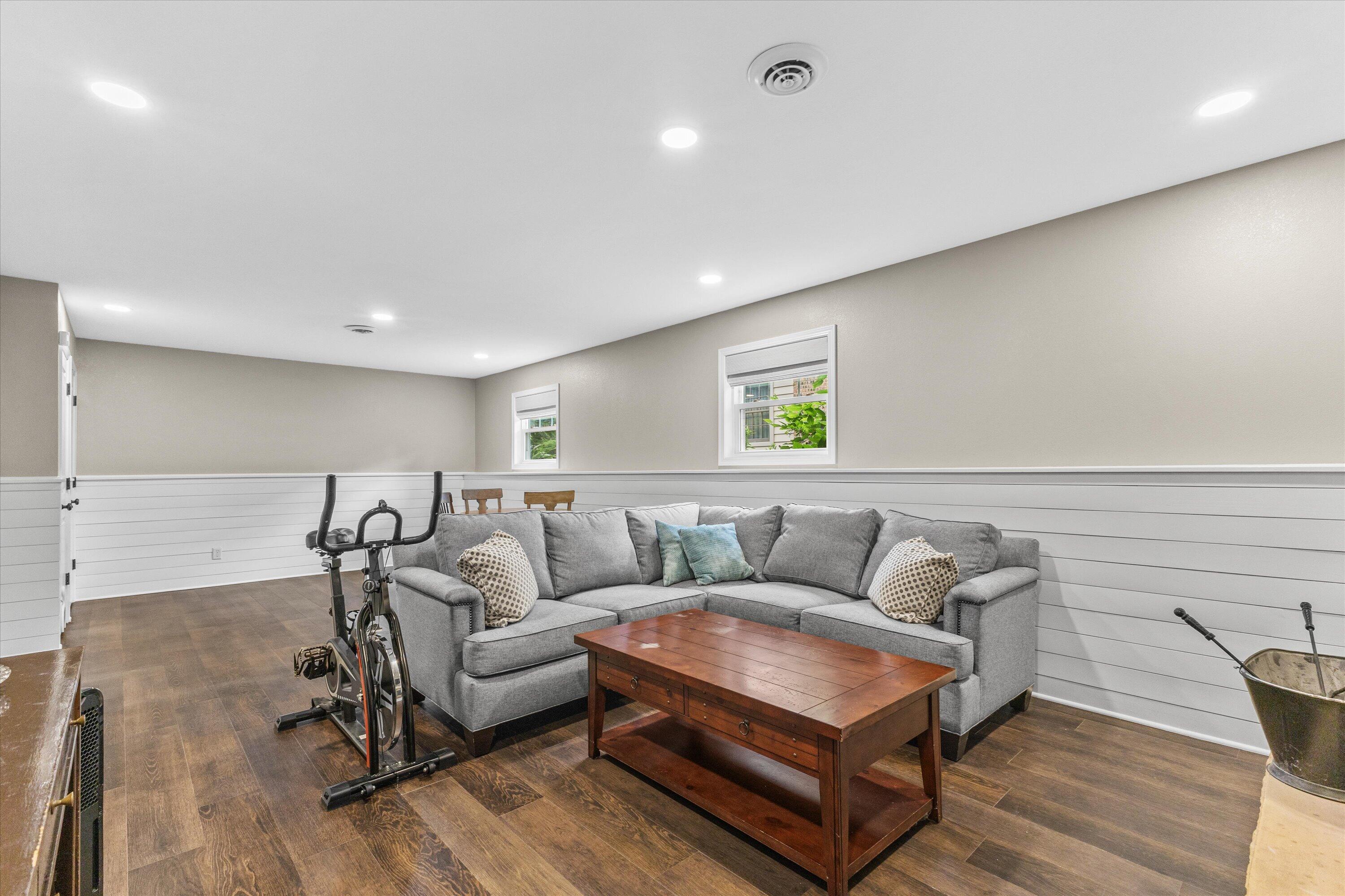 2430 Ruger Avenue Janesville, WI 53545 - Photo 25 of 36 26-LUKE8722