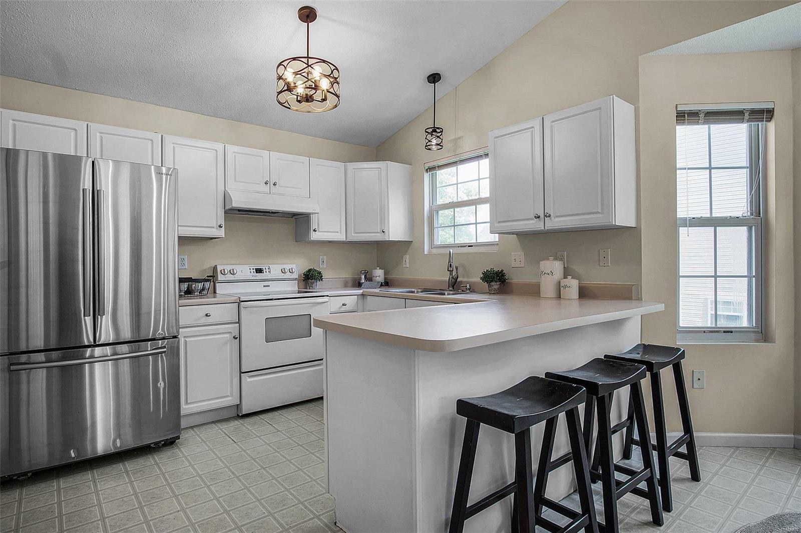 2600 Hunters Ridge Edwardsville, IL 62025 - Photo 12 of 27 Gallery Image 12