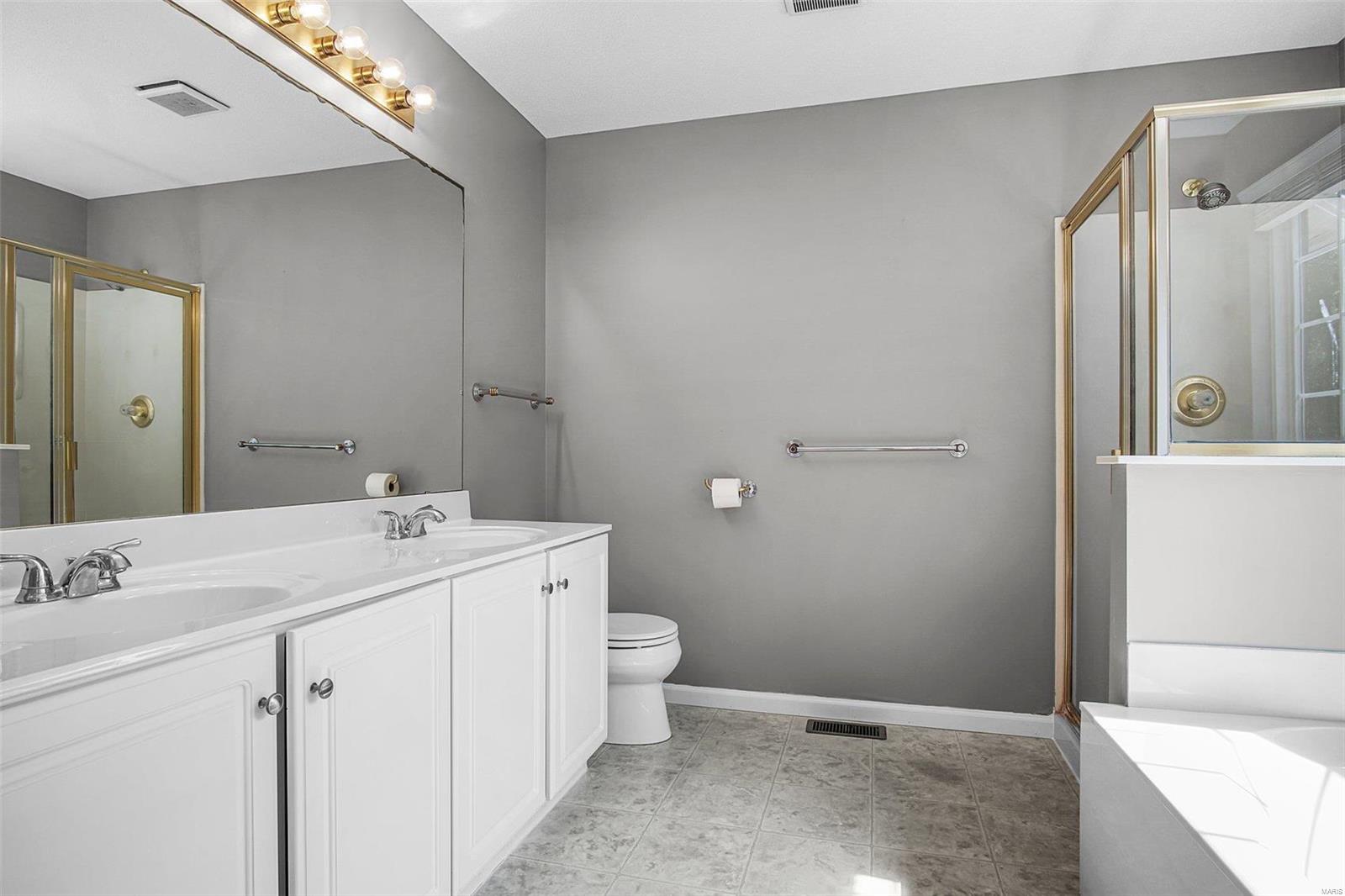 2600 Hunters Ridge Edwardsville, IL 62025 - Photo 17 of 27 Gallery Image 17