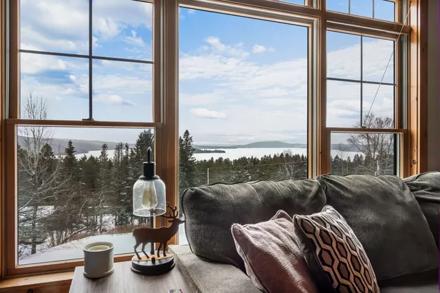 $639,900 | 11 Whip Willow Farm Road, Unit 8, Rangeley, ME 04970