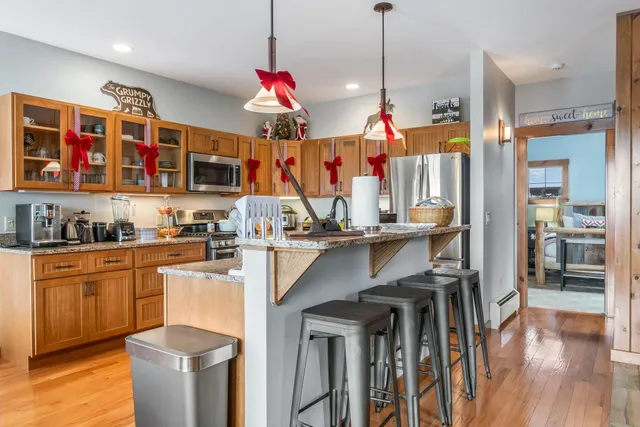 $639,900 | 11 Whip Willow Farm Road, Unit 8, Rangeley, ME 04970