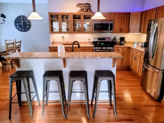 $639,900 | 11 Whip Willow Farm Road, Unit 8, Rangeley, ME 04970