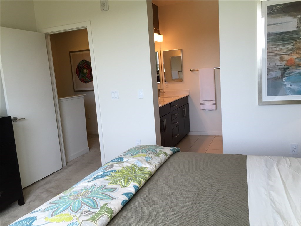 662 Colorado Circle Carson, CA 90745 - Photo 8 of 13 Master bedroom