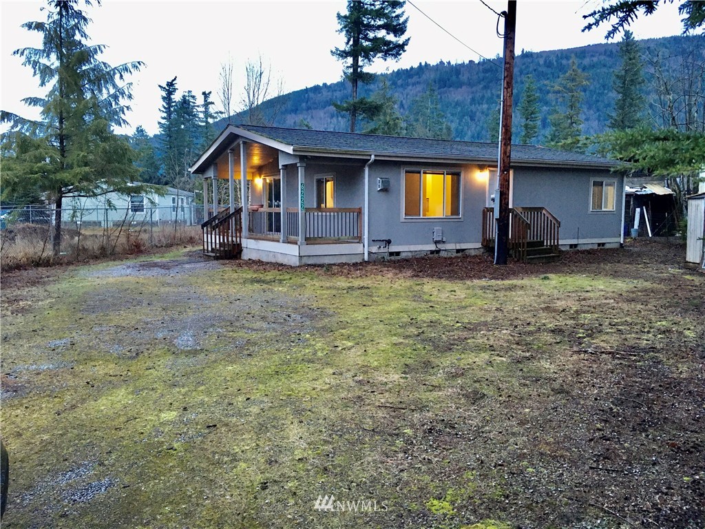 6222 Shamrock Road Maple Falls, WA 98266 - Photo 1 of 39 Gallery Image 1