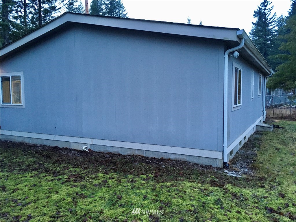 6222 Shamrock Road Maple Falls, WA 98266 - Photo 18 of 39 Gallery Image 18