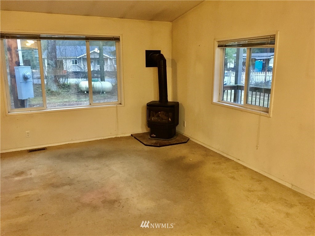 6222 Shamrock Road Maple Falls, WA 98266 - Photo 22 of 39 Gallery Image 22