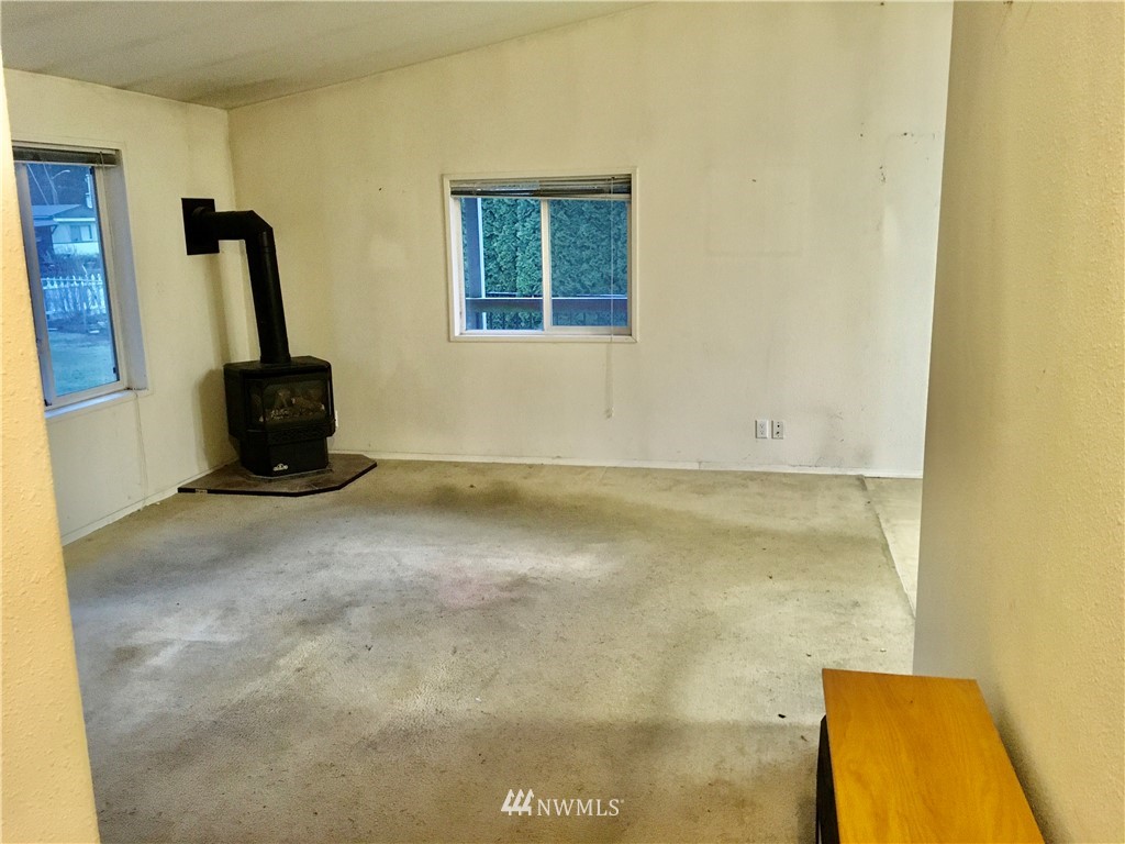 6222 Shamrock Road Maple Falls, WA 98266 - Photo 23 of 39 Gallery Image 23