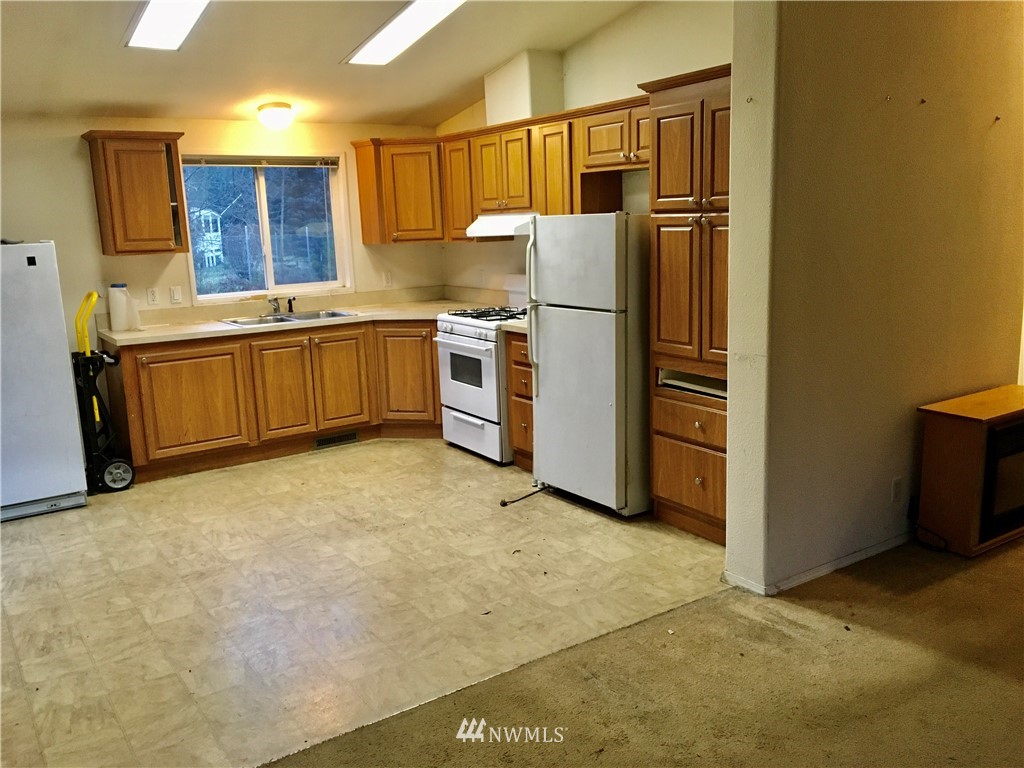 6222 Shamrock Road Maple Falls, WA 98266 - Photo 28 of 39 Gallery Image 28