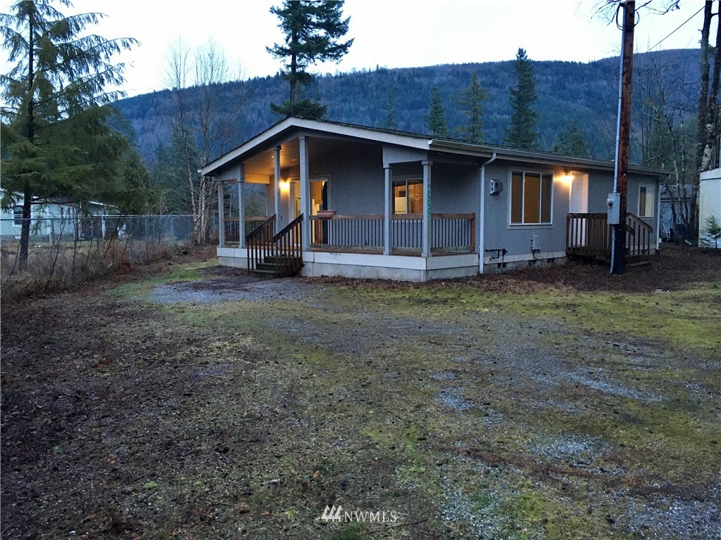 6222 Shamrock Road Maple Falls, WA 98266 - Photo 9 of 39 Gallery Image 9