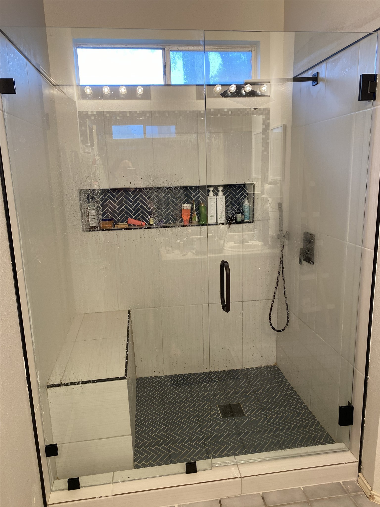 3019 Rochelle Drive Austin, TX 78748 - Photo 14 of 21 a bathroom with a shower