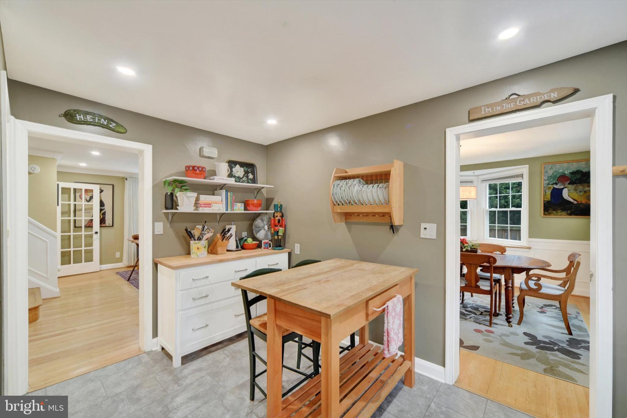 1548 Dellsway Road Towson, MD 21286 - Photo 10 of 32 Eat-in Kitchen