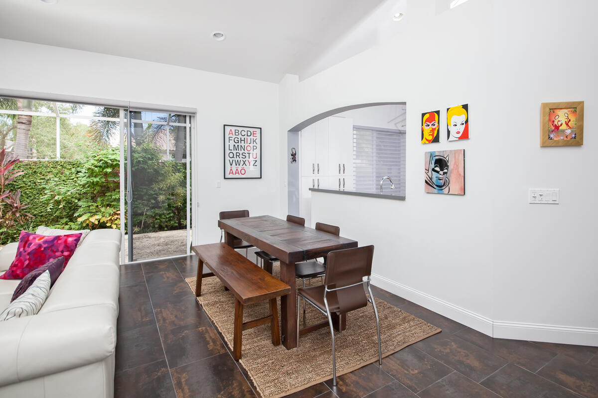 6382 Northwest 24th Street Boca Raton, FL 33434 - Photo 7 of 19 Dining room