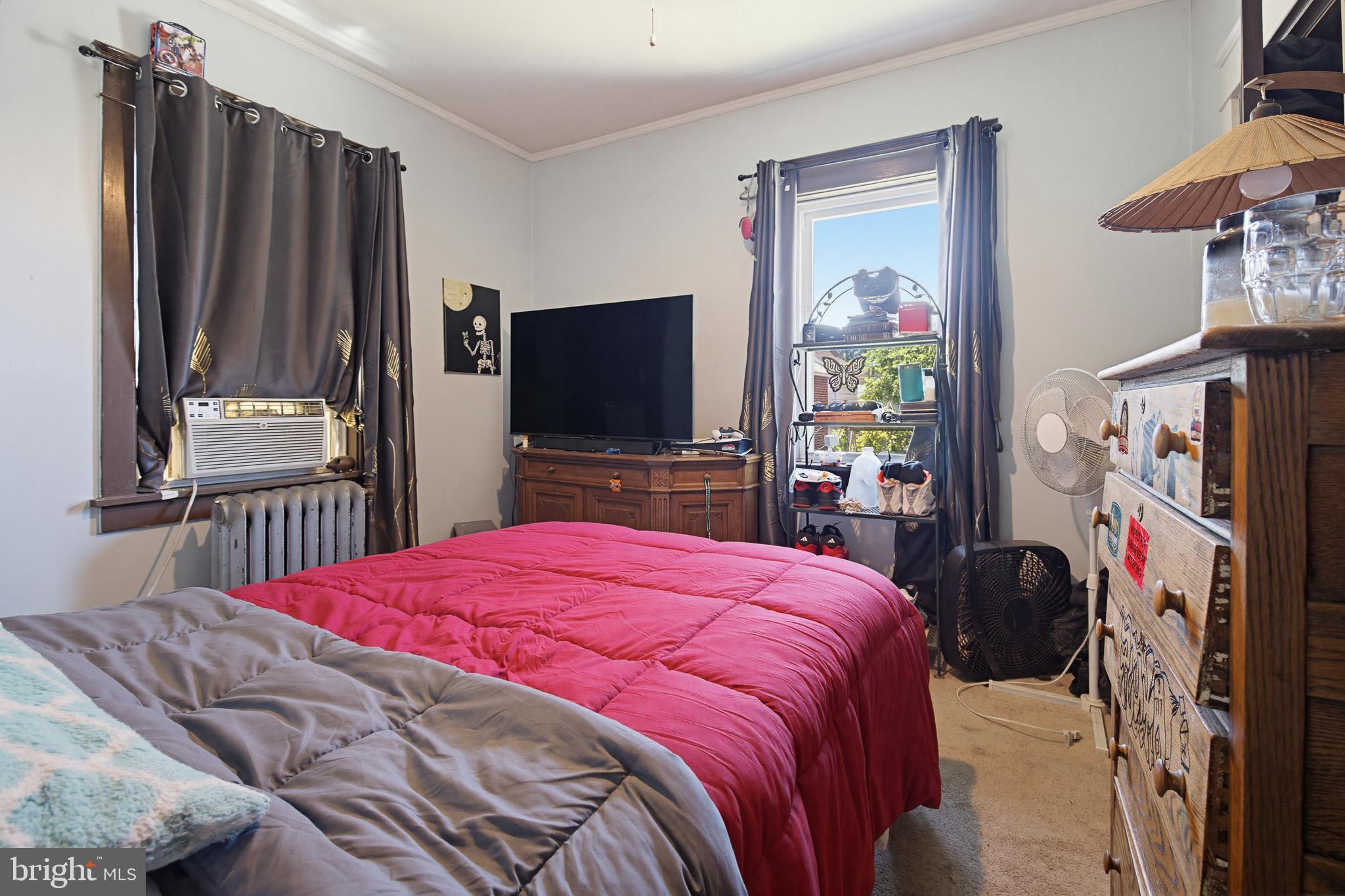 306 East High Street Manheim, PA 17545 - Photo 11 of 20 1st Floor Bedroom