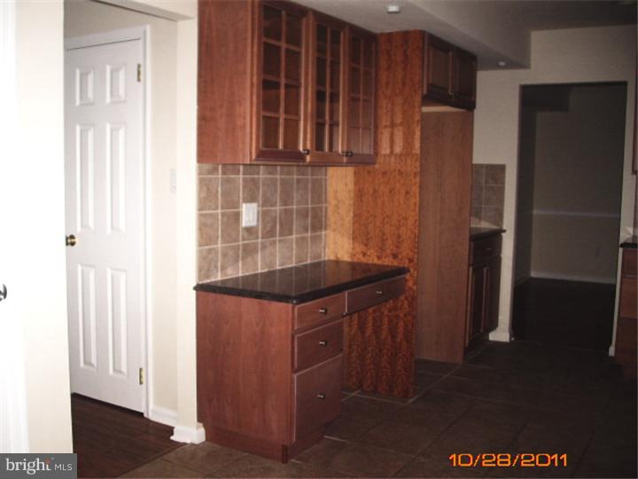 3209 Raye Road Thorndale, PA 19372 - Photo 5 of 8 Kitchen