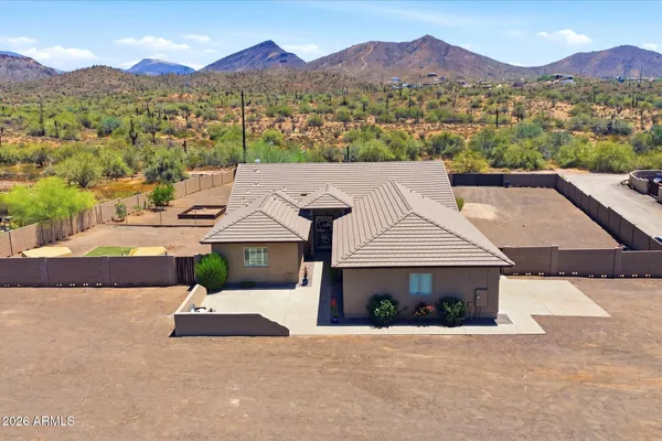 $785,000 | 40724 North Central Avenue, Phoenix, AZ 85086