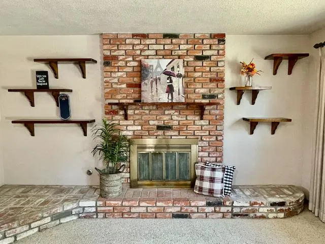 $320,000 | 2851 Julia Circle, Hanford, CA 93230