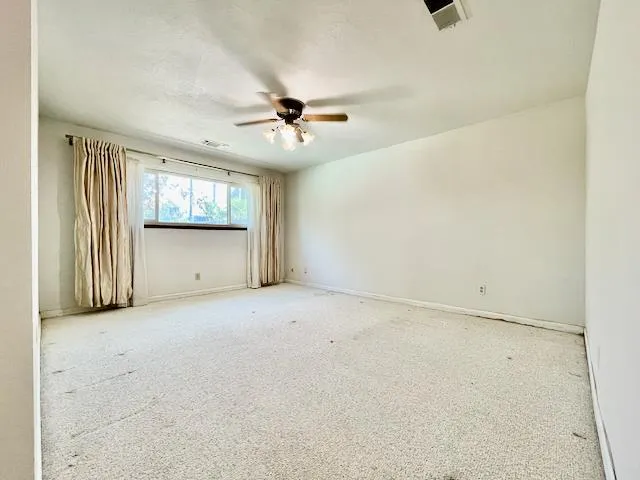 $320,000 | 2851 Julia Circle, Hanford, CA 93230