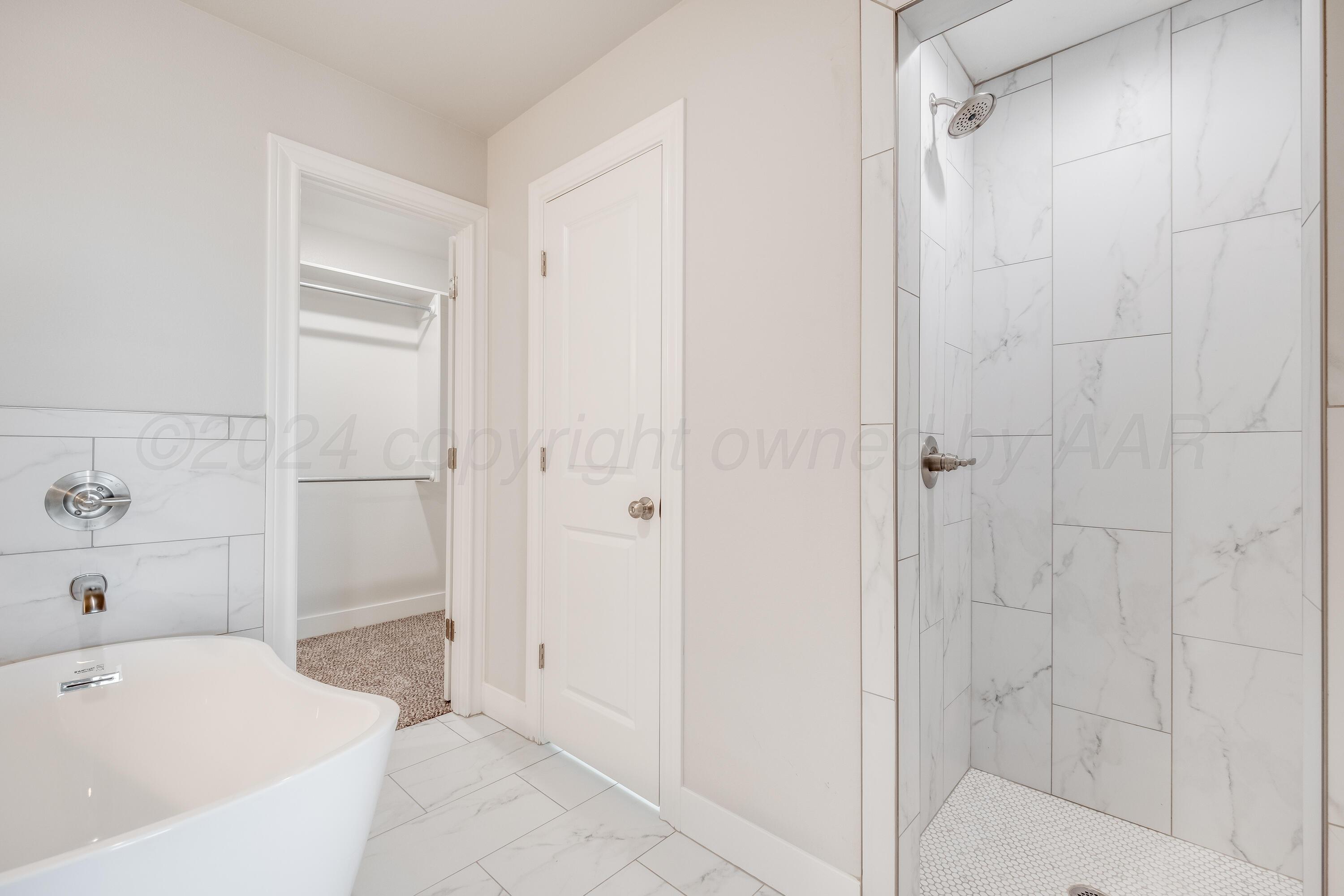 19800 West Costley Road Amarillo, TX 79119 - Photo 24 of 39 Master Bathroom