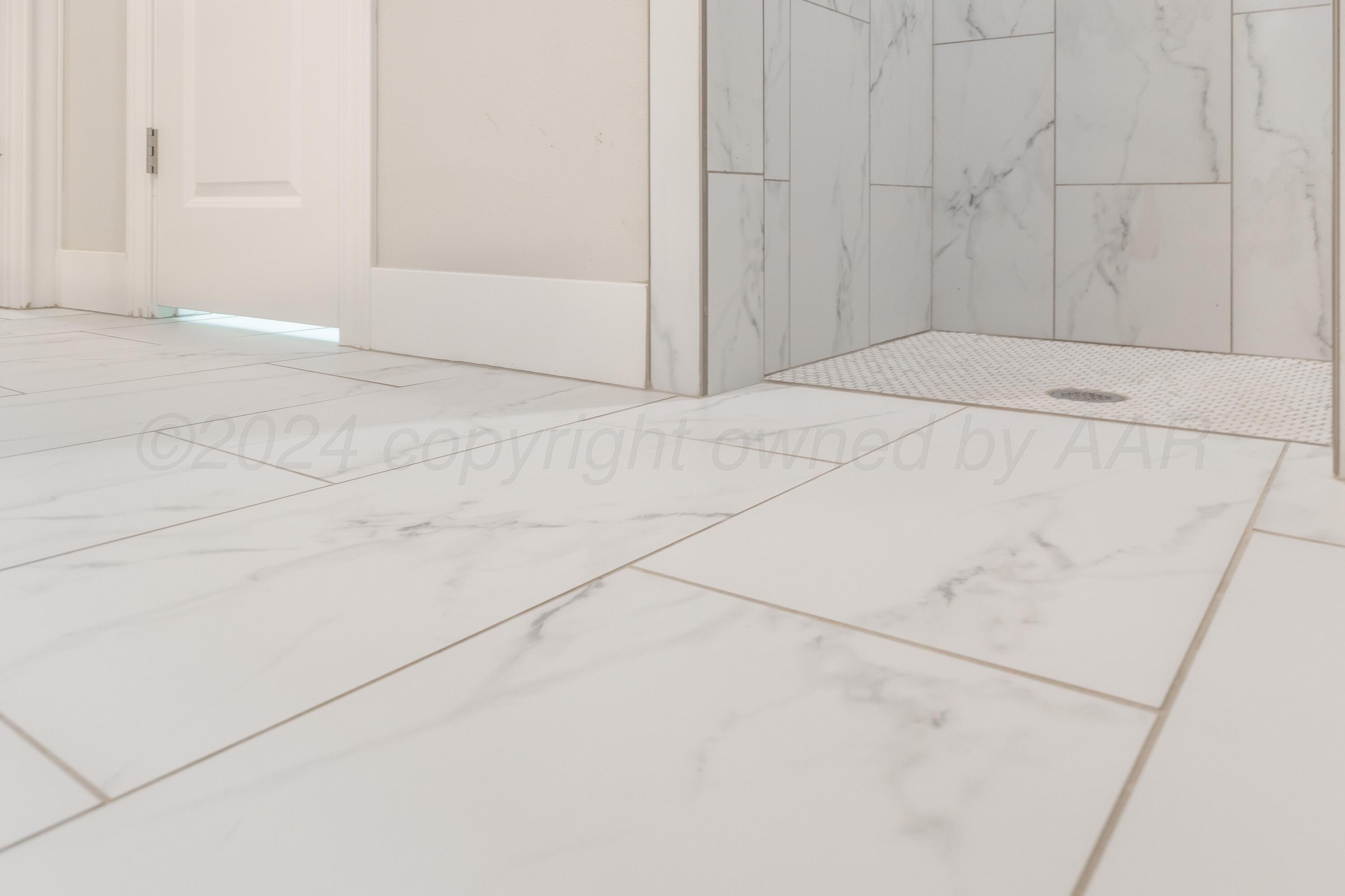 19800 West Costley Road Amarillo, TX 79119 - Photo 28 of 39 Bathroom flooring
