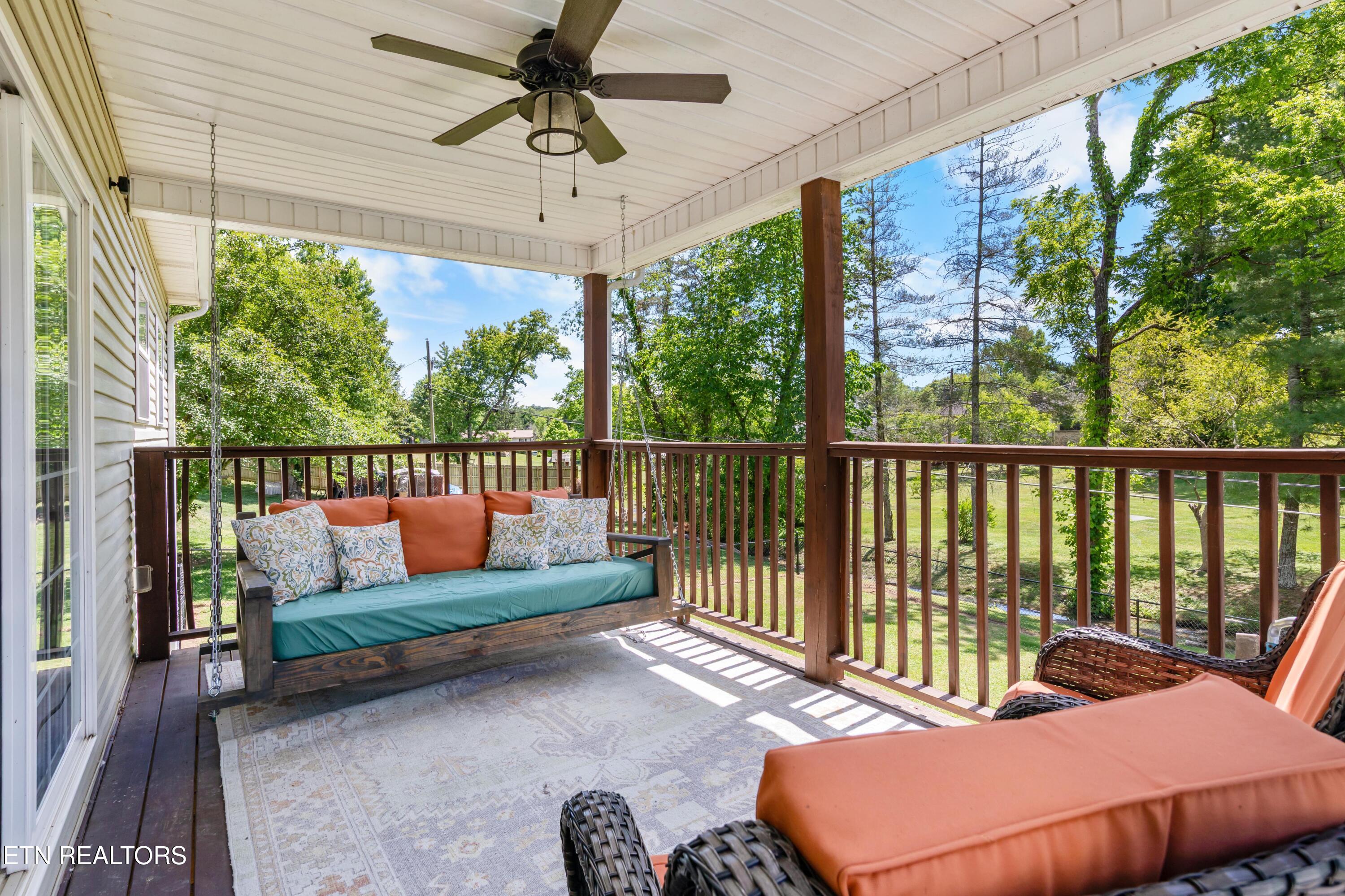 355 Eagle Bluff Road Jacksboro, TN 37757 - Photo 24 of 37 030A0345