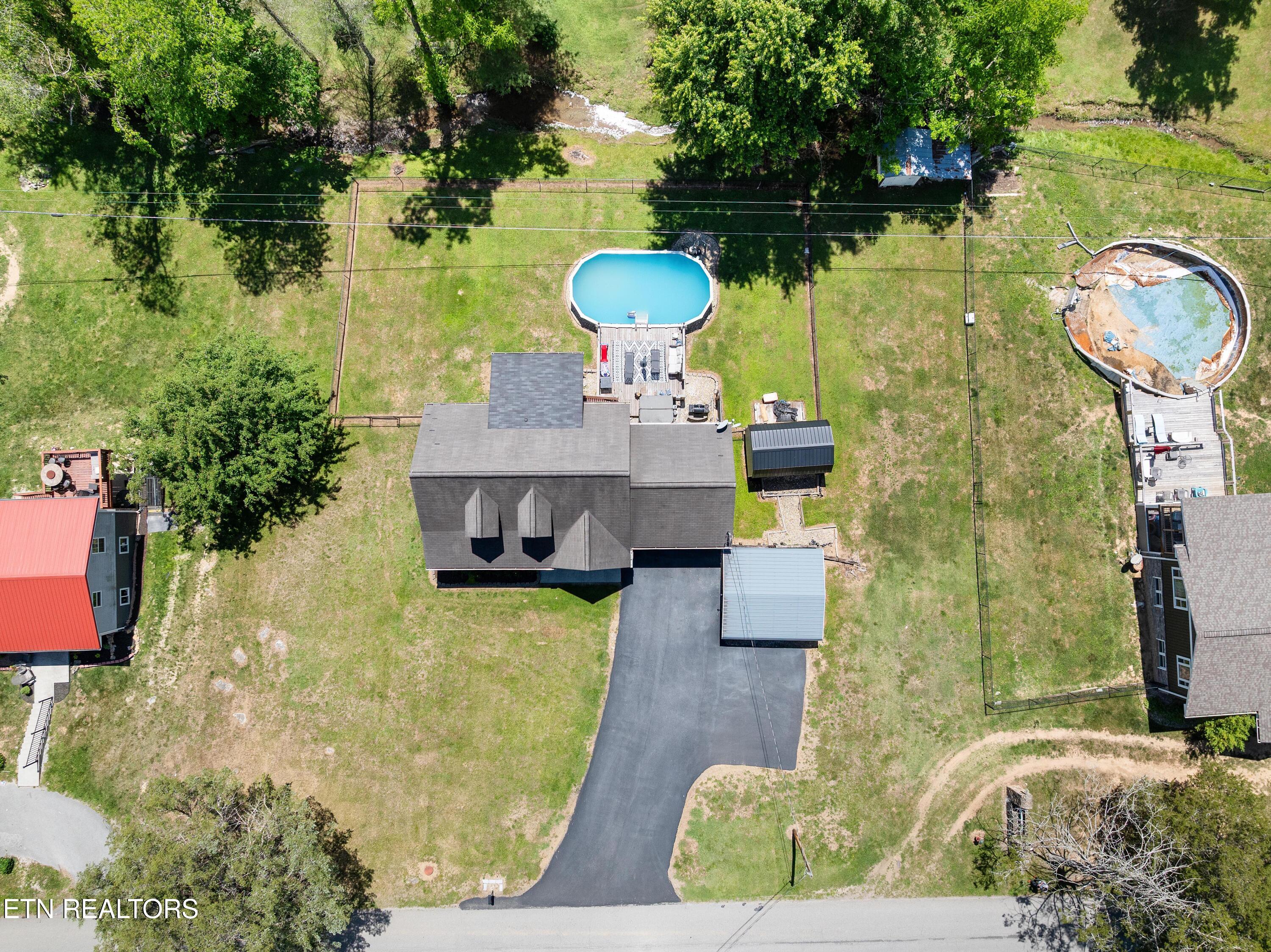 355 Eagle Bluff Road Jacksboro, TN 37757 - Photo 32 of 37 DJI_0498