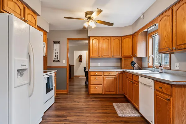 $329,900 | 2200 2nd Avenue Northwest, Austin, MN 55912