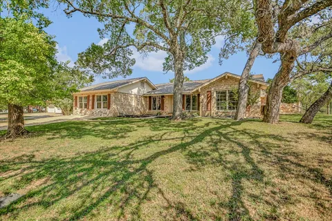 $585,000 | 85 Brookhollow Drive, Wimberley, TX 78676