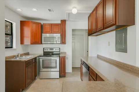 $537,000 | 85 Brookhollow Drive, Wimberley, TX 78676
