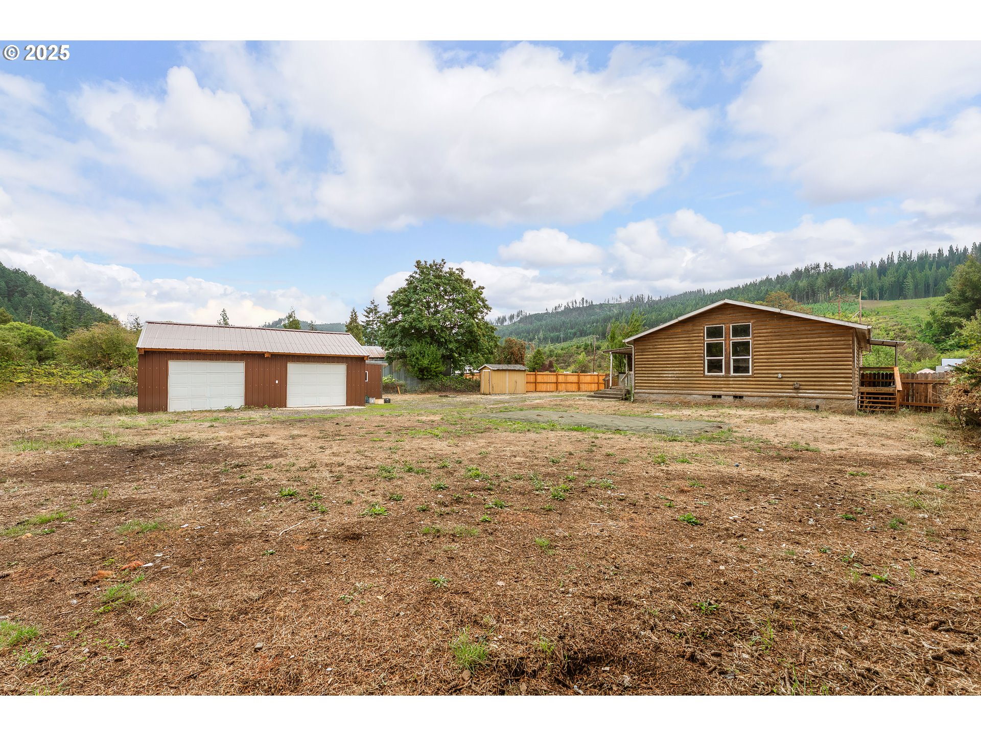 161 South Avenue Sutherlin, OR 97479 - Photo 37 of 45 a view of a house with a yard