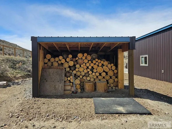 $445,000 | 24 Pickett Loop, Challis, ID 83226