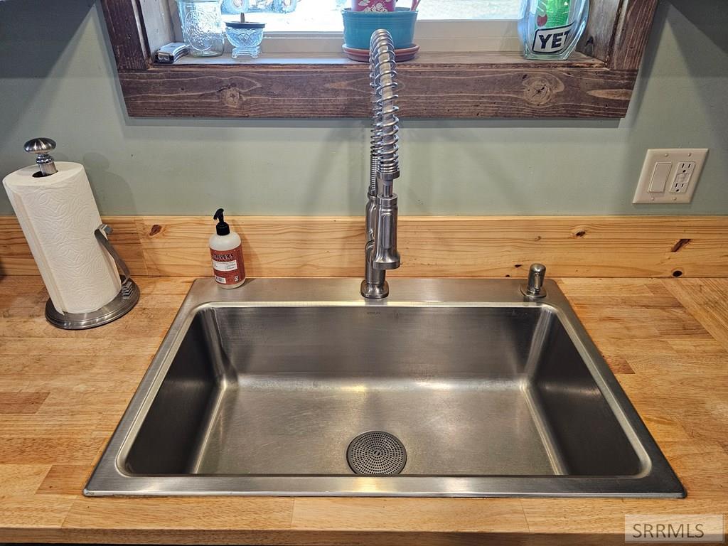 24 Pickett Loop Challis, ID 83226 - Photo 27 of 87