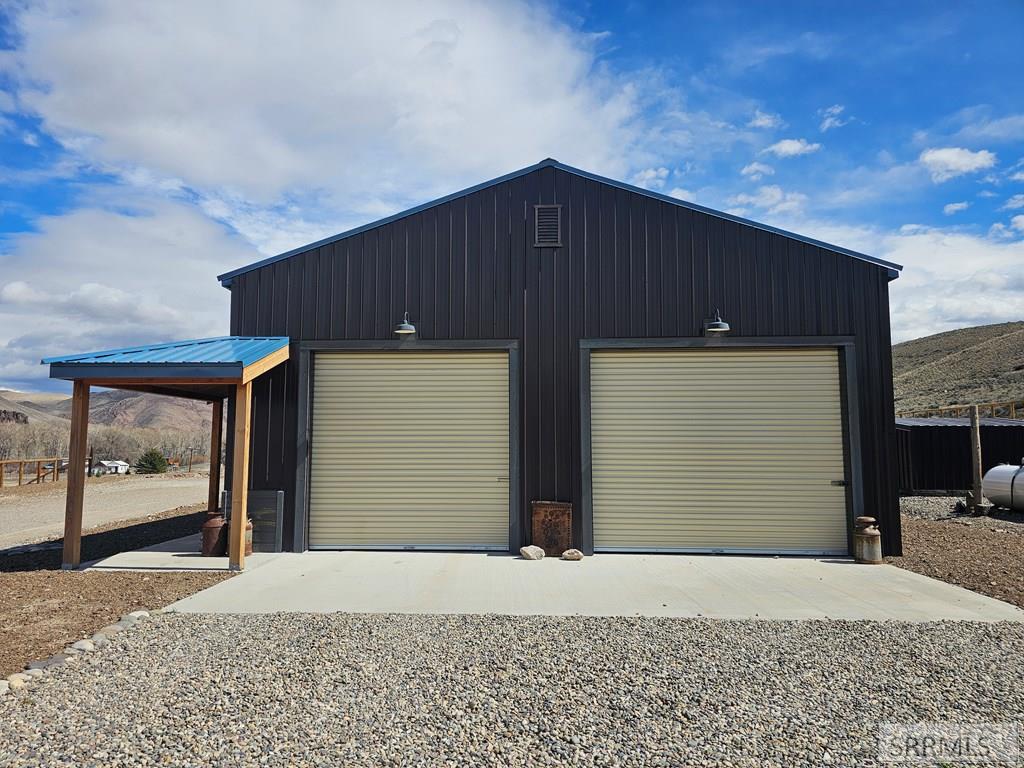 24 Pickett Loop Challis, ID 83226 - Photo 5 of 87