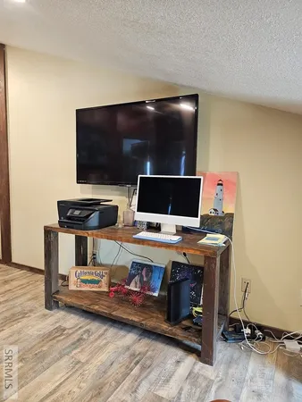 $445,000 | 24 Pickett Loop, Challis, ID 83226