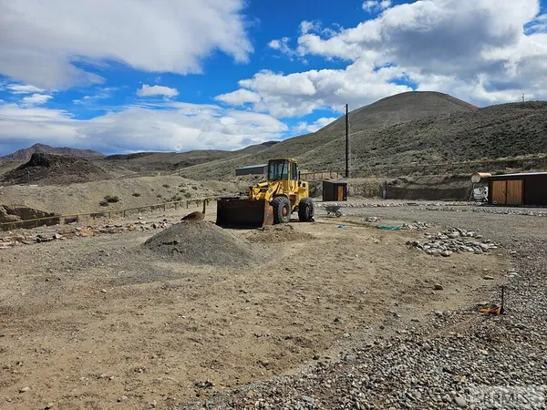 $445,000 | 24 Pickett Loop, Challis, ID 83226