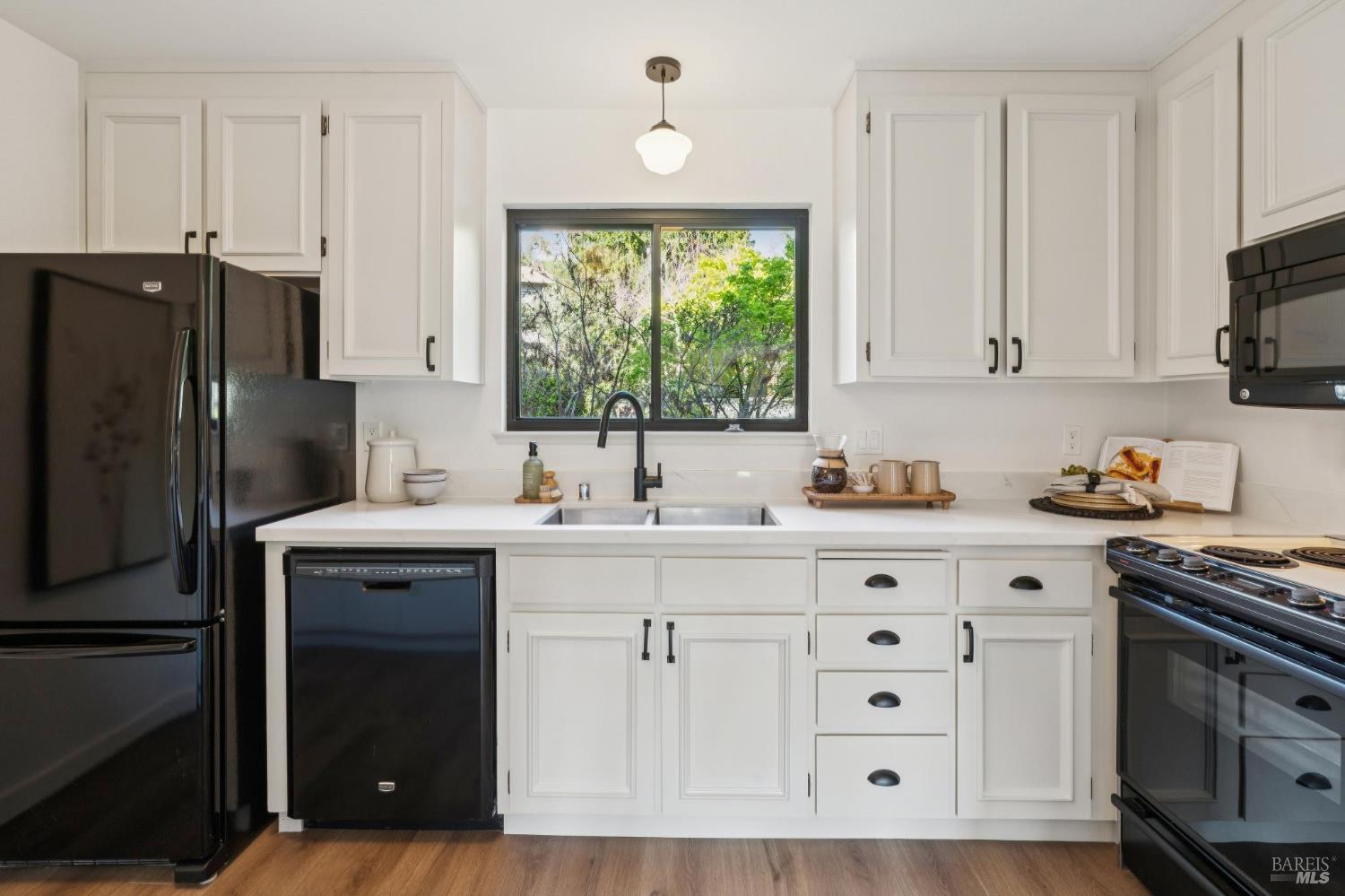 55 Corte Real, Unit 22 Greenbrae, CA 94904 - Photo 15 of 39