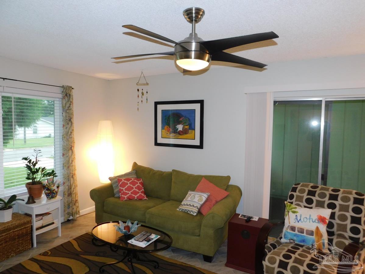 7985 Holgate Road Pensacola, FL 32514 - Photo 7 of 45 Gallery Image 7