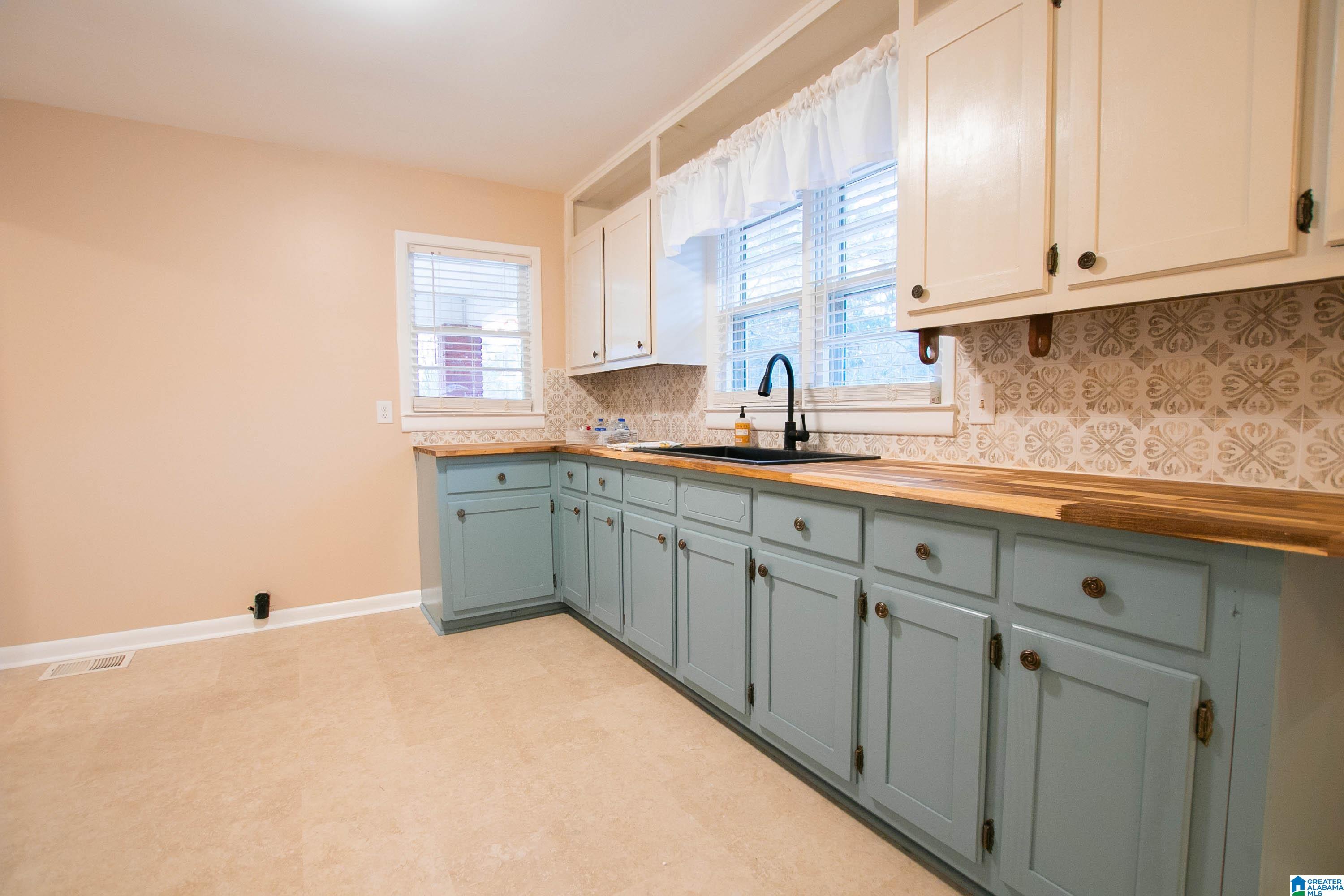 5252 Spunky Hollow Road Remlap, AL 35133 - Photo 11 of 58