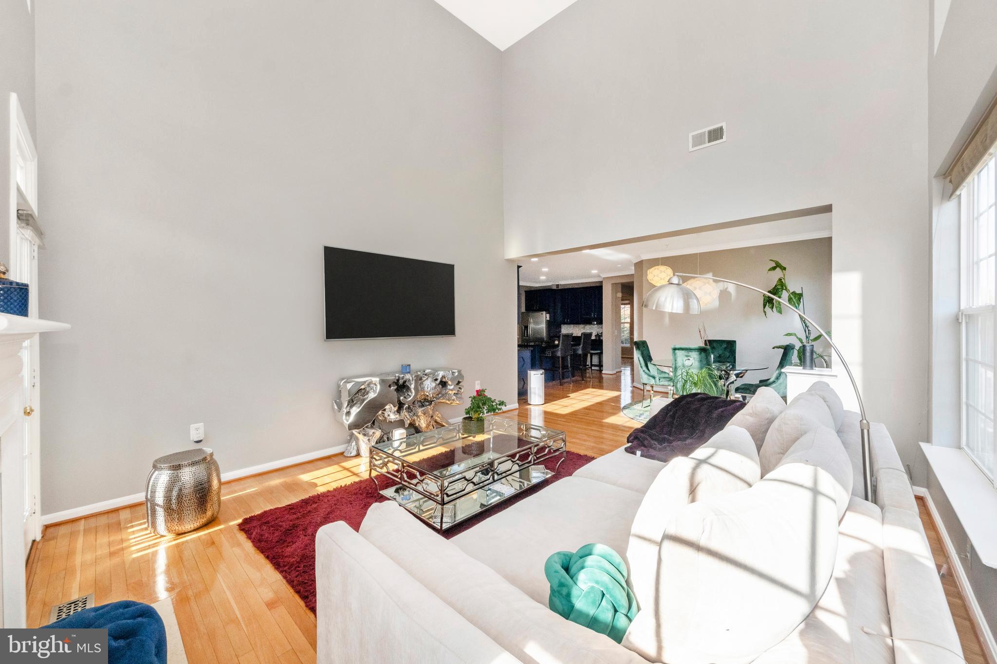 2410 Campus Way North Bowie, MD 20721 - Photo 19 of 51 FAMILY ROOM