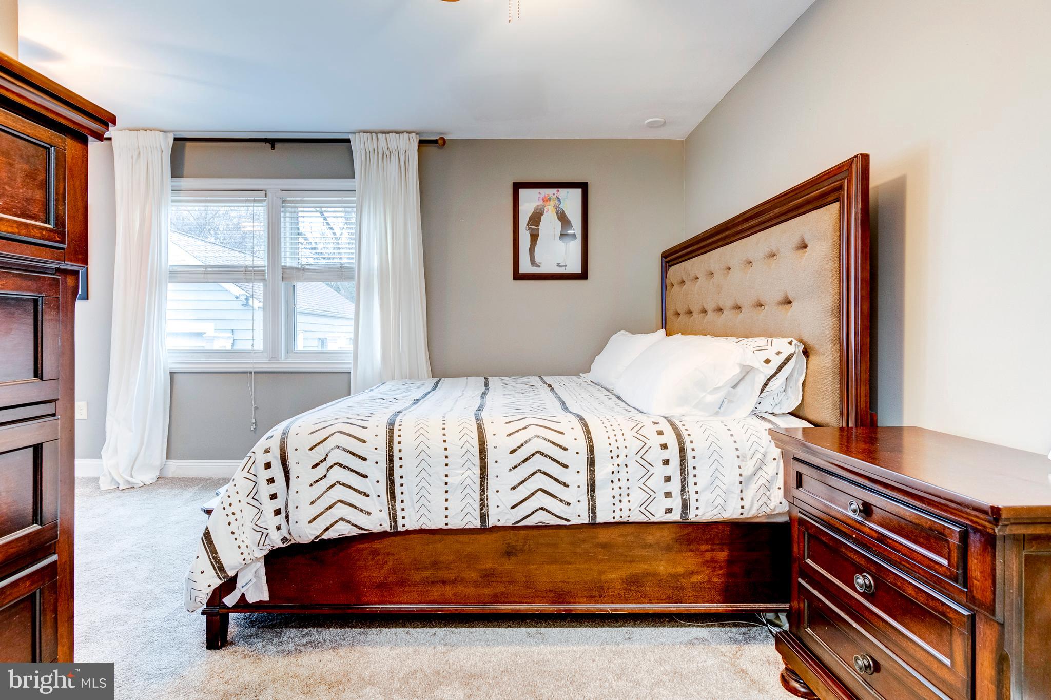 824 Martin Road Baltimore, MD 21221 - Photo 12 of 36 Master bedroom with lots of natural light
