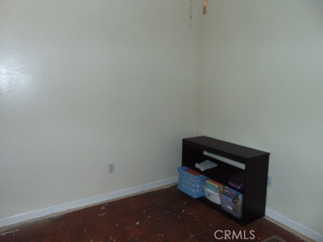 454 Del Norte Avenue Corning, CA 96021 - Photo 7 of 29