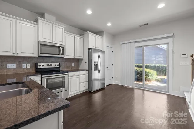 $347,500 | 3160 Bending Birch Place, Charlotte, NC 28206