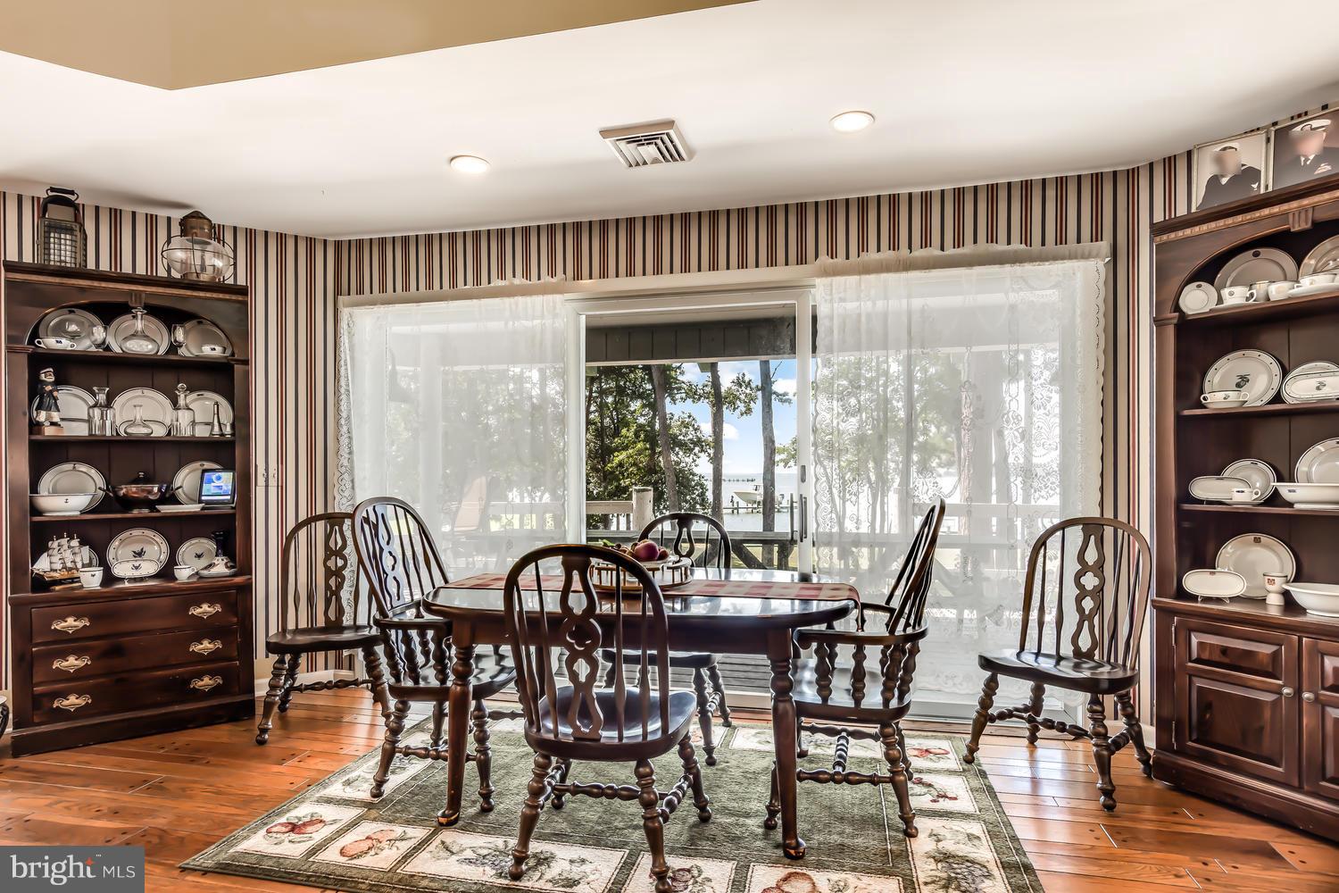 5380 Cassons Neck Road Cambridge, MD 21613 - Photo 7 of 30 Dining Room