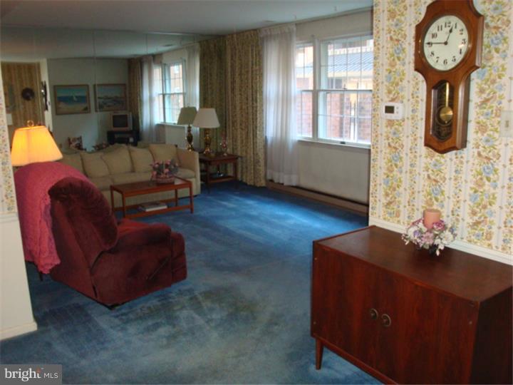 32 Haddonfield Commons Haddonfield, NJ 08033 - Photo 3 of 9