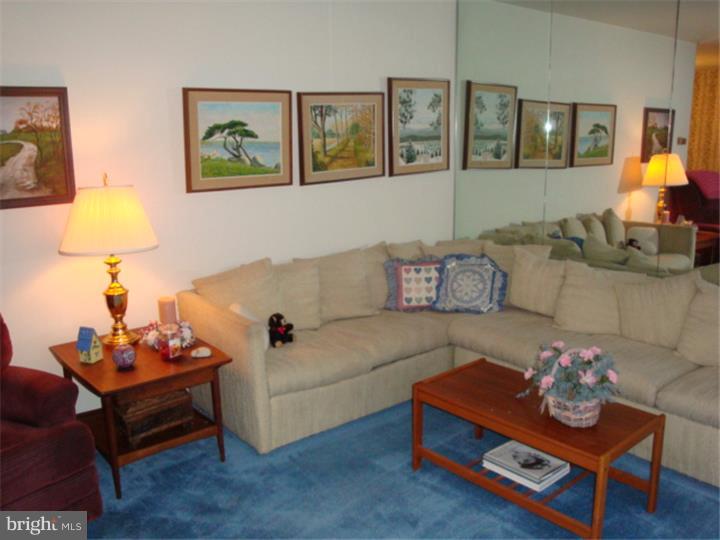 32 Haddonfield Commons Haddonfield, NJ 08033 - Photo 5 of 9