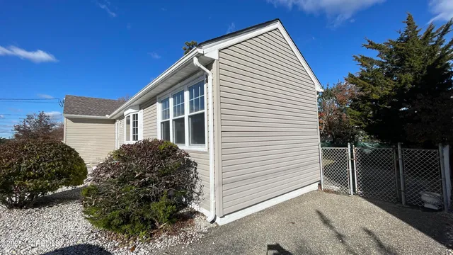 $2,650 | 198 Bay Stream Drive, Toms River, NJ 08753