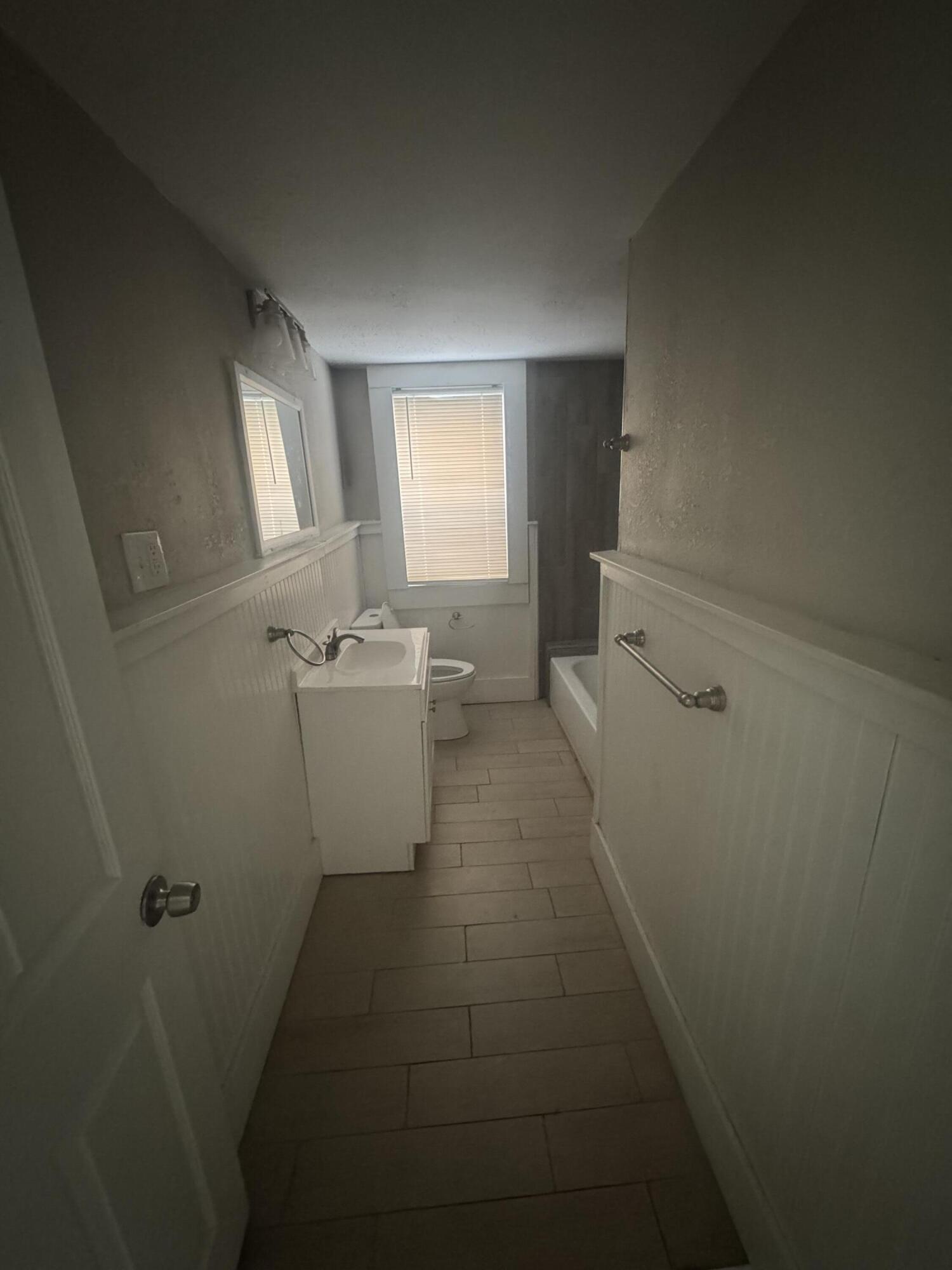 2927 Calvert Avenue Detroit, MI 48206 - Photo 8 of 10 IMG_0822