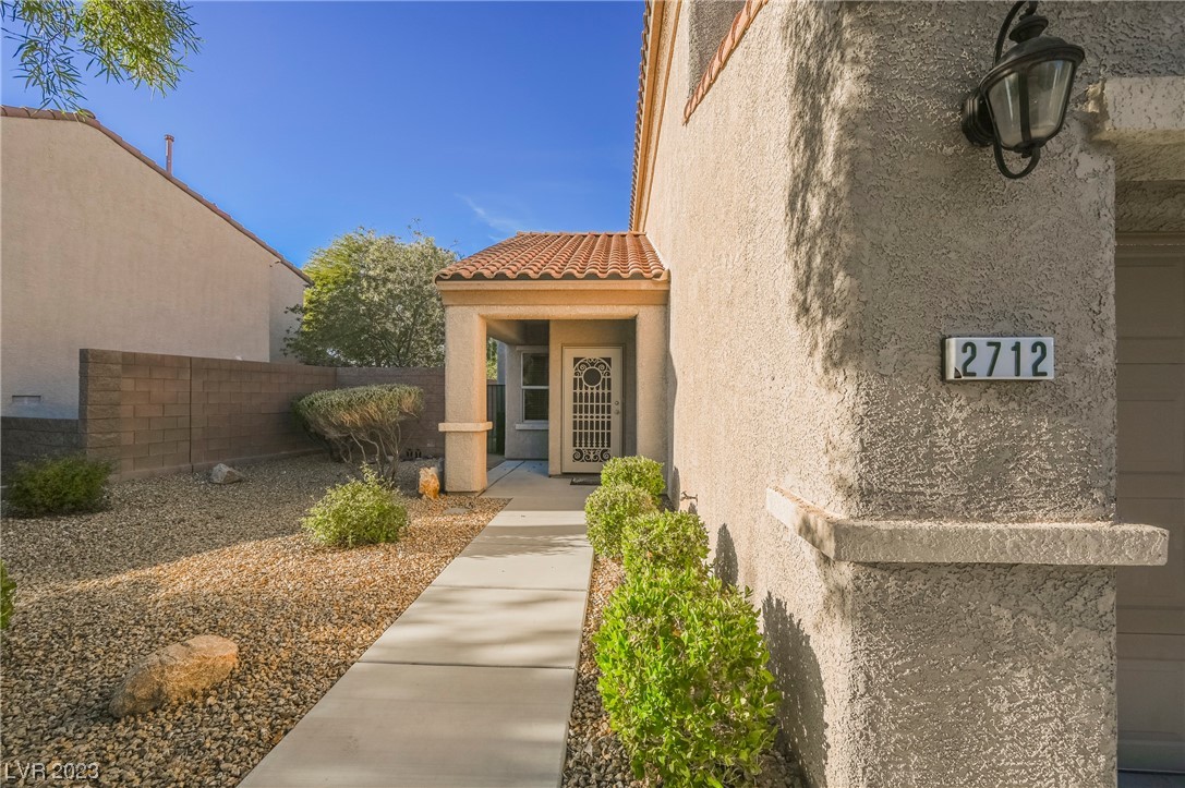 2712 Rimbaud Street Henderson, NV 89044 - Photo 4 of 38