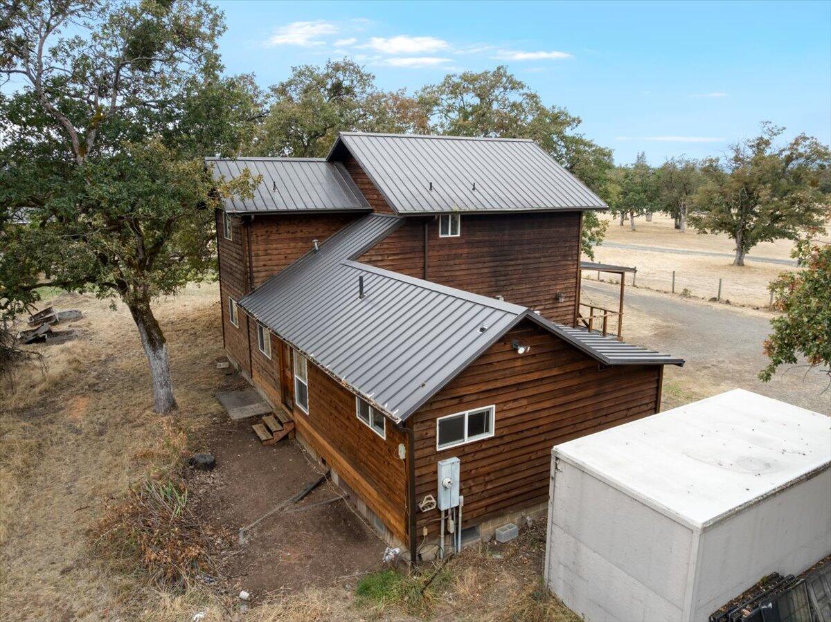4506 Dodge Road White City, OR 97503 - Photo 6 of 38 36-DJI_0374