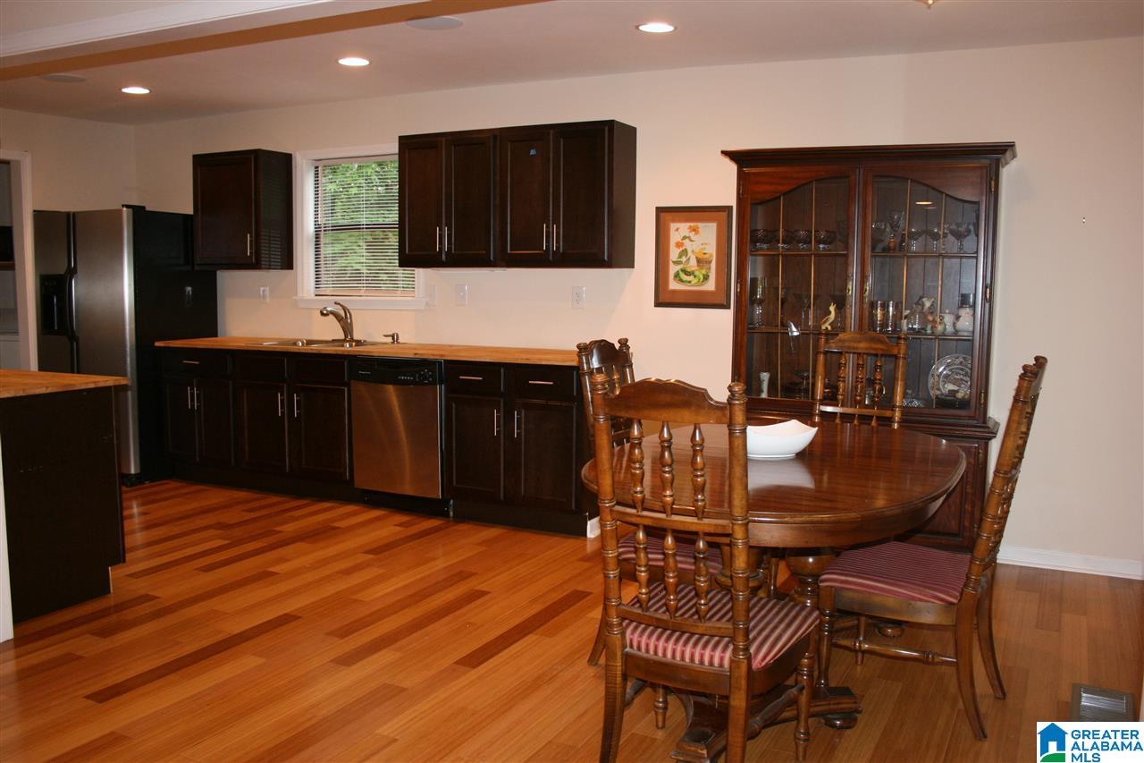 3461 Ridgecrest Drive Birmingham, AL 35216 - Photo 7 of 33